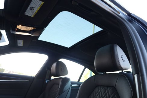 Used 2022 BMW 540i w/ M Sport Package image 19