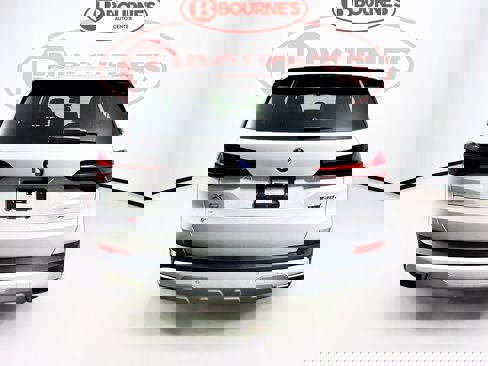 Used 2024 BMW X5 xDrive40i image 11