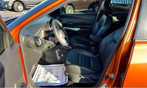 Used 2019 Nissan Kicks SR w/ SR Premium Package image 10