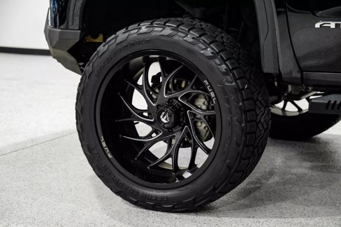 Used 2019 GMC Sierra 1500 AT4 w/ AT4 Carbonpro Edition image 59