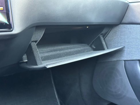 Used 2023 Tesla Model S Plaid image 65