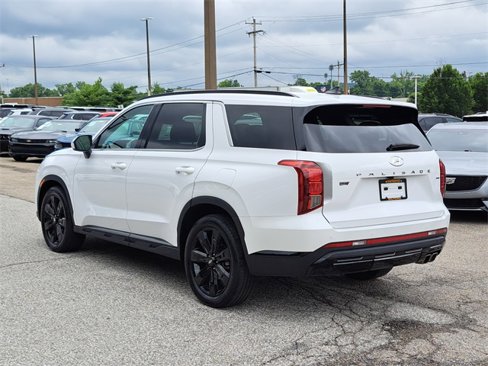 Used 2024 Hyundai Palisade XRT image 3
