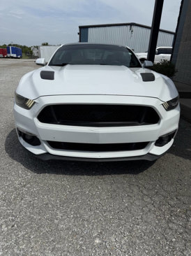 Used 2015 Ford Mustang GT image 7