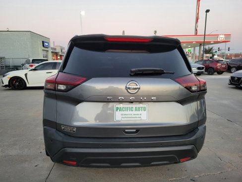 Used 2021 Nissan Rogue S image 6