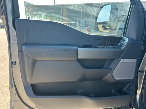 New 2026 Ford F350 Lariat image 23