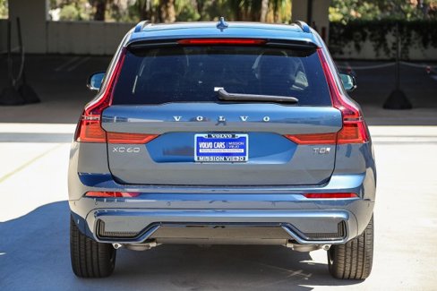 New 2026 Volvo XC60 T8 Ultra image 7