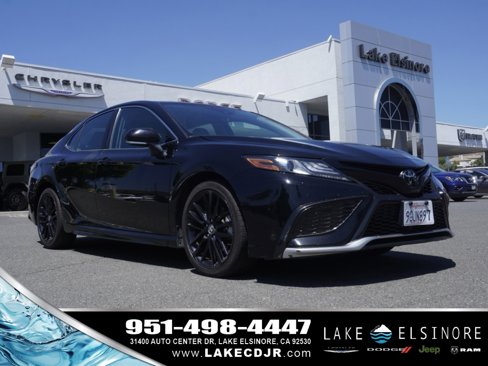 Used 2023 Toyota Camry XSE image 1