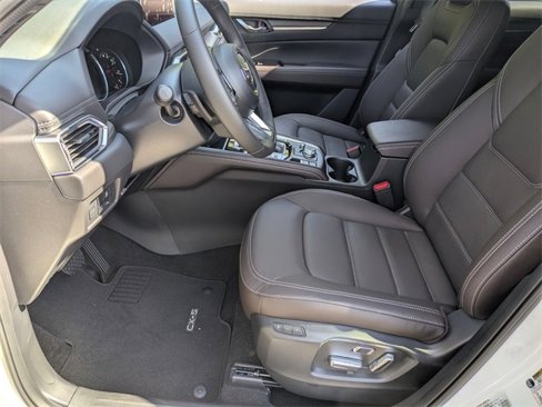New 2025 MAZDA CX-5 Signature image 11