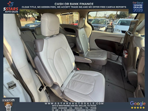 Used 2017 Chrysler Pacifica Touring-L Plus w/ Advanced Safetytec Group image 33