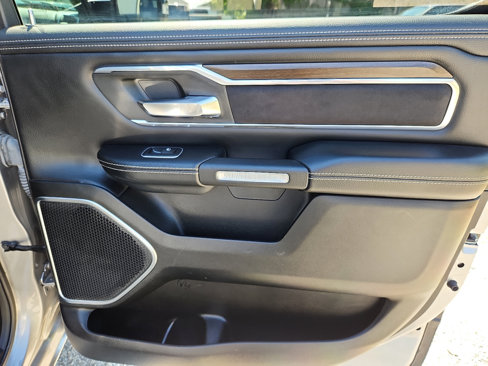 Used 2022 RAM 1500 Laramie image 13