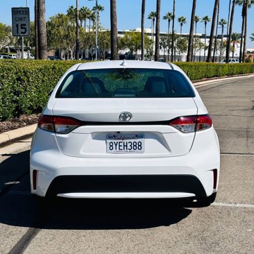 Used 2022 Toyota Corolla LE image 7