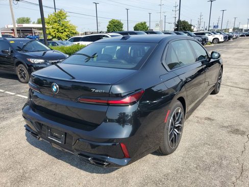 New 2025 BMW 760i xDrive image 4