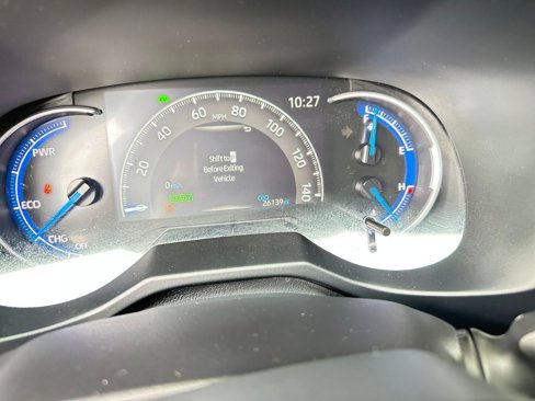 Used 2025 Toyota RAV4 LE image 40