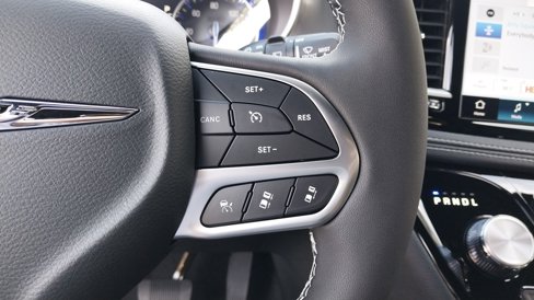 New 2026 Chrysler Pacifica Select image 24