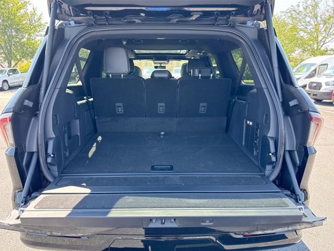 New 2025 Lincoln Navigator L Reserve w/ Jet Appearance Package image 25