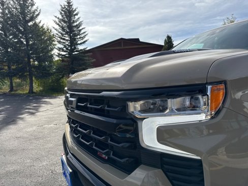 Used 2022 Chevrolet Silverado 1500 LT Trail Boss w/ LT Trail Boss Premium Package image 16
