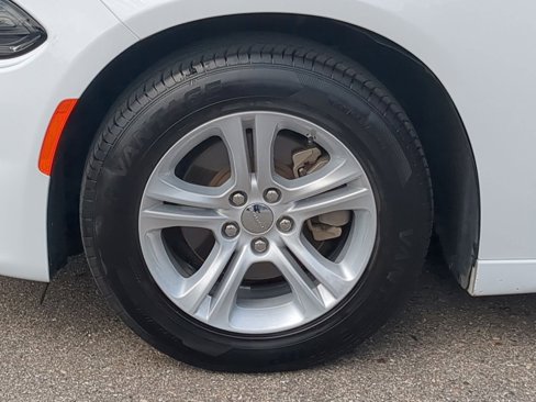 Used 2022 Dodge Charger SXT image 15