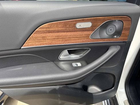 New 2025 Mercedes-Benz GLE 450 4MATIC image 12