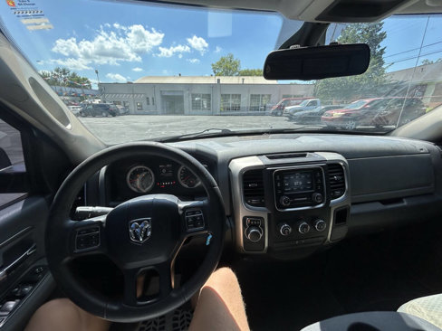 Used 2015 RAM 1500 Classic SLT image 7