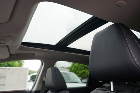 New 2025 Nissan Murano SL image 11