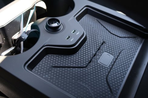 New 2026 BMW iX xDrive45 image 24