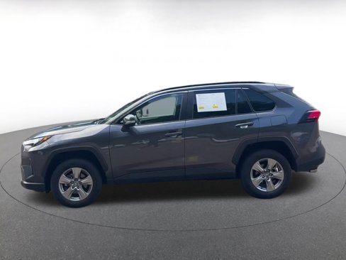 Used 2024 Toyota RAV4 XLE image 9