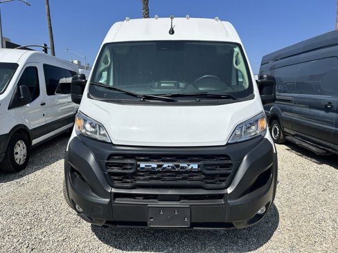 Used 2024 RAM ProMaster 2500 w/ Convenience Group image 2