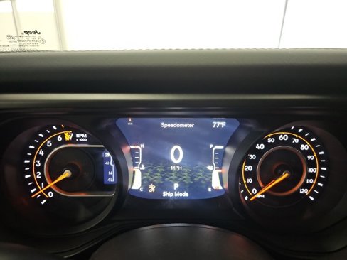 New 2025 Jeep Gladiator Rubicon w/ Safety Group image 25