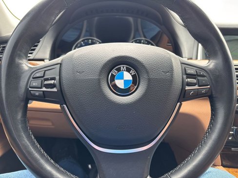 Used 2014 BMW 750i xDrive image 13