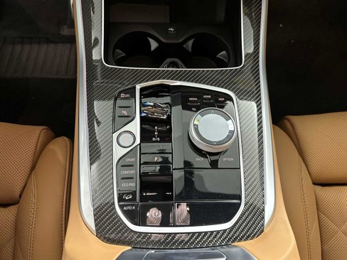 New 2026 BMW X5 M60i image 16