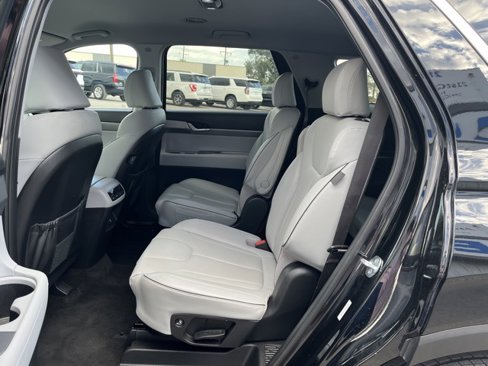 Used 2025 Hyundai Palisade SEL image 28