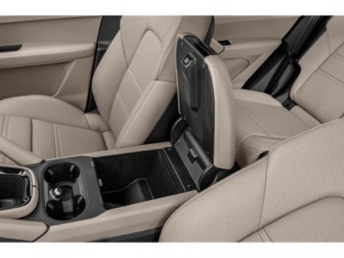 New 2026 Porsche Cayenne GTS image 16