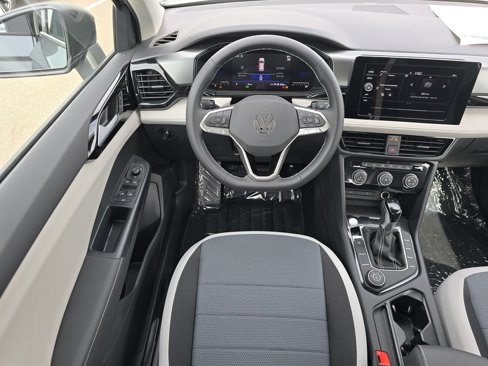 New 2025 Volkswagen Taos S image 23