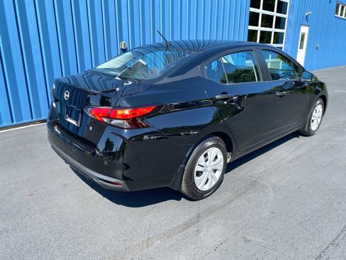 Used 2024 Nissan Versa S w/ Trunk Package image 4