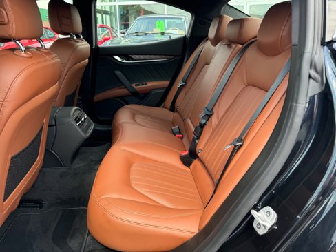 Used 2022 Maserati Ghibli Modena Q4 image 7