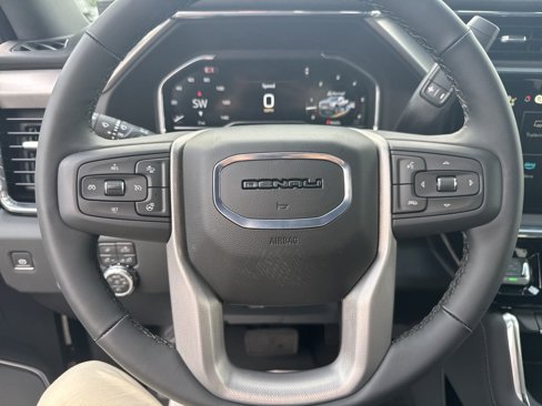 New 2025 GMC Sierra 2500 Denali w/ Denali Reserve Package image 17