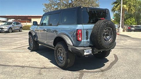 New 2025 Ford Bronco Badlands image 5