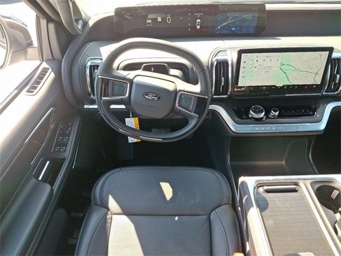 New 2025 Ford Expedition Max Platinum image 7