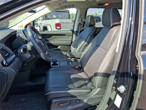 Used 2025 Honda Odyssey Elite image 11
