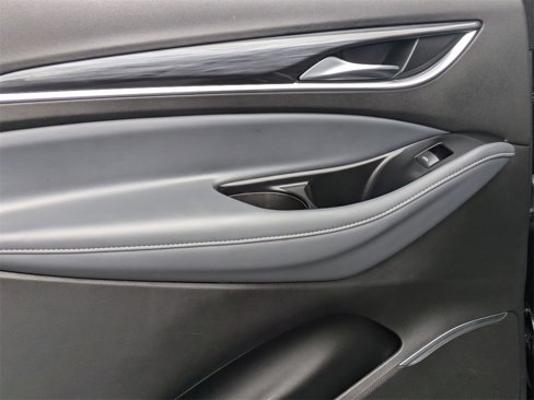 Used 2024 Buick Enclave Premium image 25