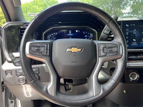 Used 2022 Chevrolet Silverado 1500 LT image 25