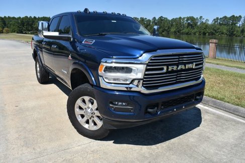 Used 2022 RAM 2500 Laramie image 2