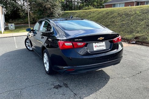 Used 2023 Chevrolet Malibu LT image 3