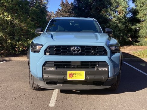 Used 2025 Toyota 4Runner 4WD image 22