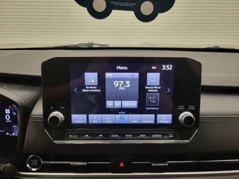 Used 2024 Mitsubishi Outlander SE image 11