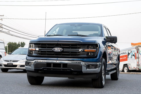 Used 2024 Ford F150 XLT w/ Tow/Haul Package image 4