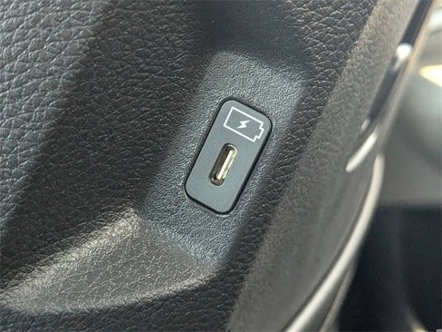 New 2026 Kia Carnival LX image 19