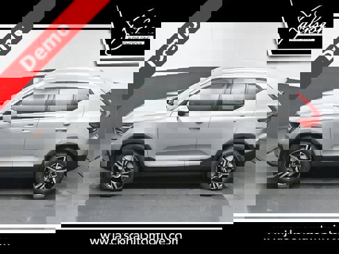 New 2025 Volvo XC40 B5 Core image 47