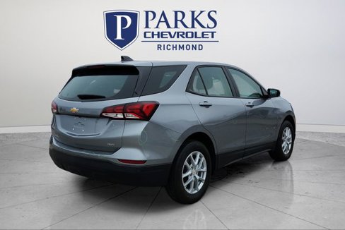 Certified 2024 Chevrolet Equinox LS w/ Driver Confidence II Package image 7