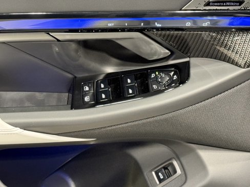 New 2026 BMW M5 w/ Executive Package image 18